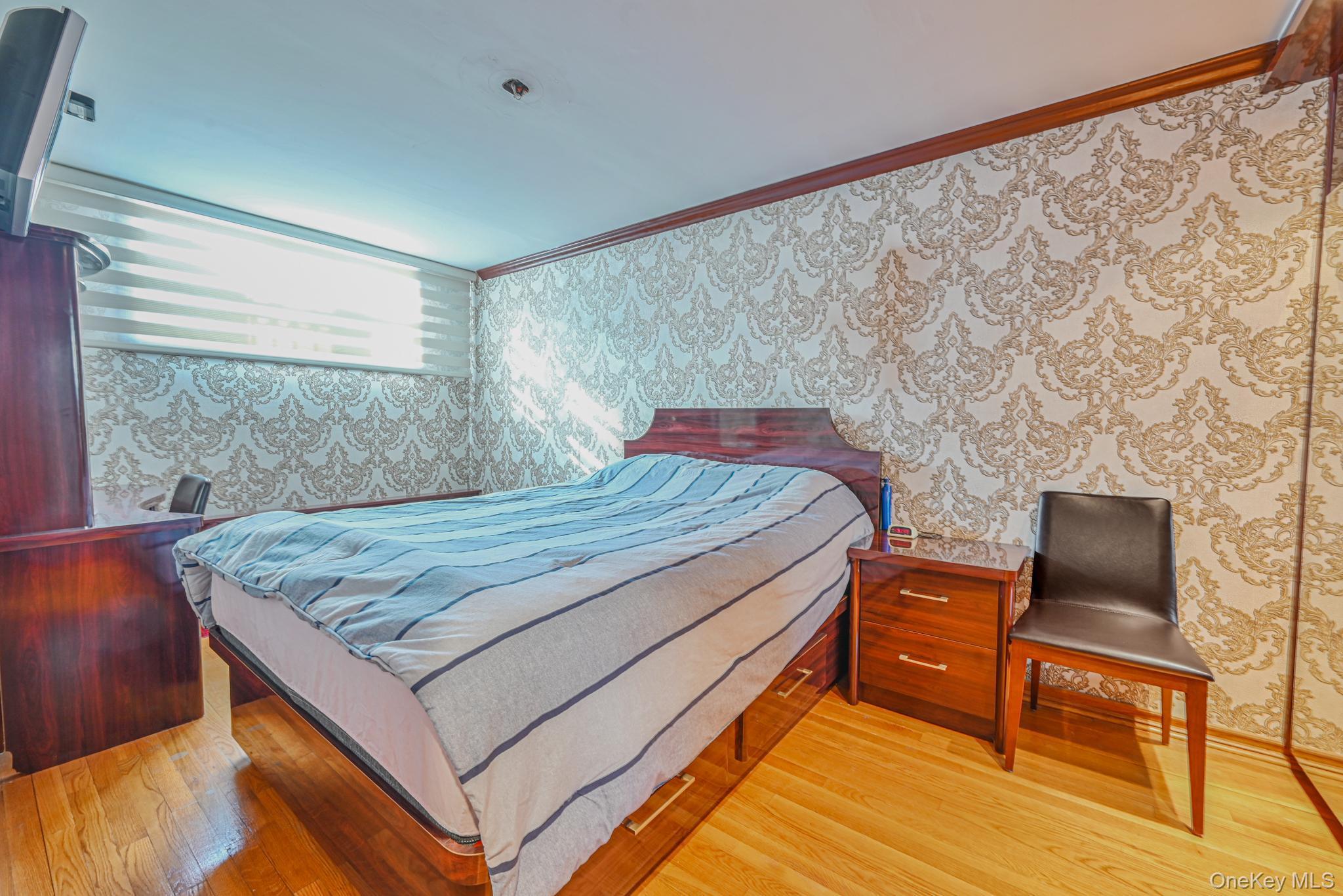 10201 62nd Road, Forest Hills, NY 11375