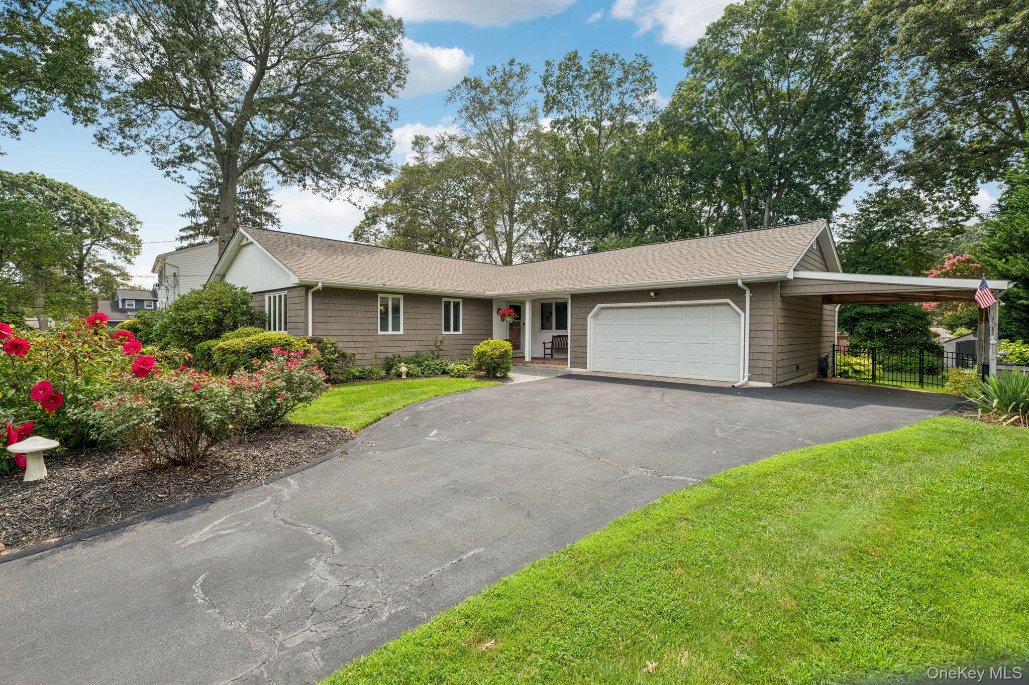 27 Rustic Road, Miller Place, NY 11764
