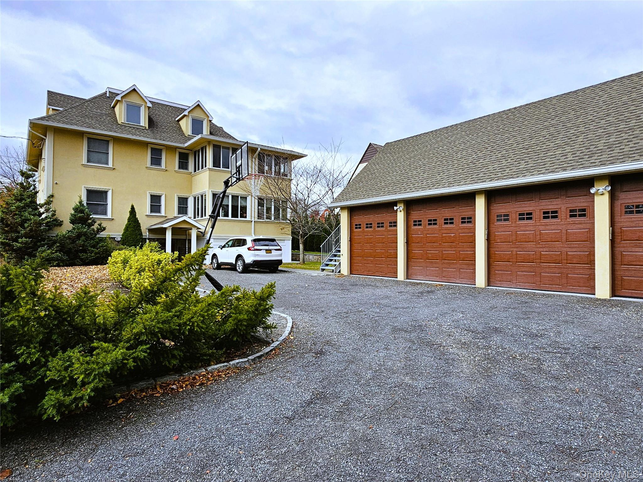 49 Greenridge Avenue, White Plains, NY 10605