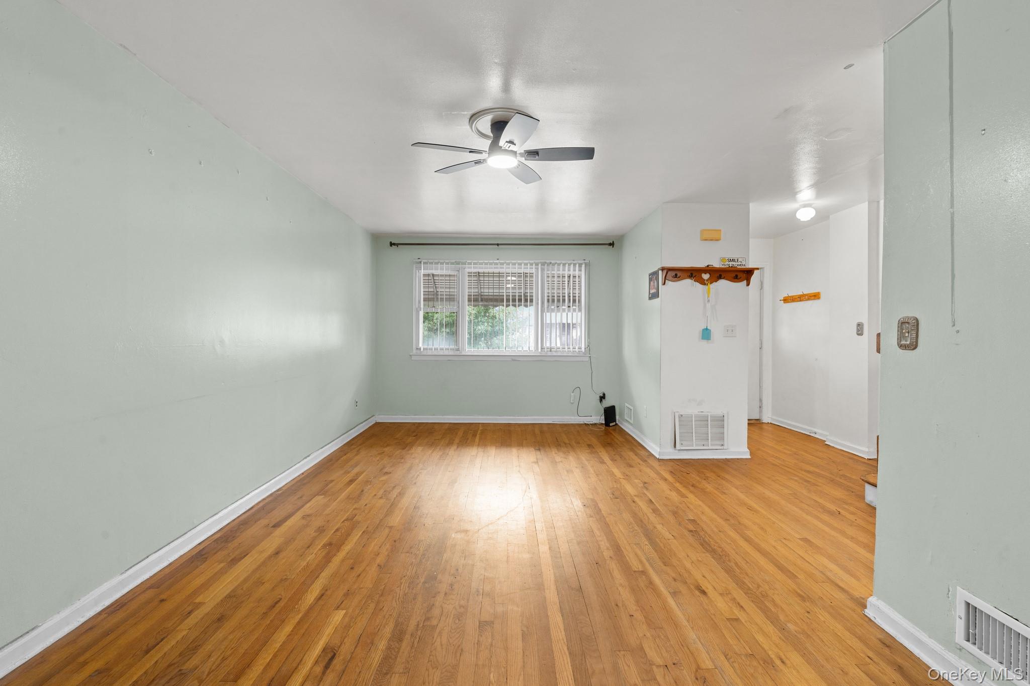 160 Stephens Avenue, Bronx, NY 10473