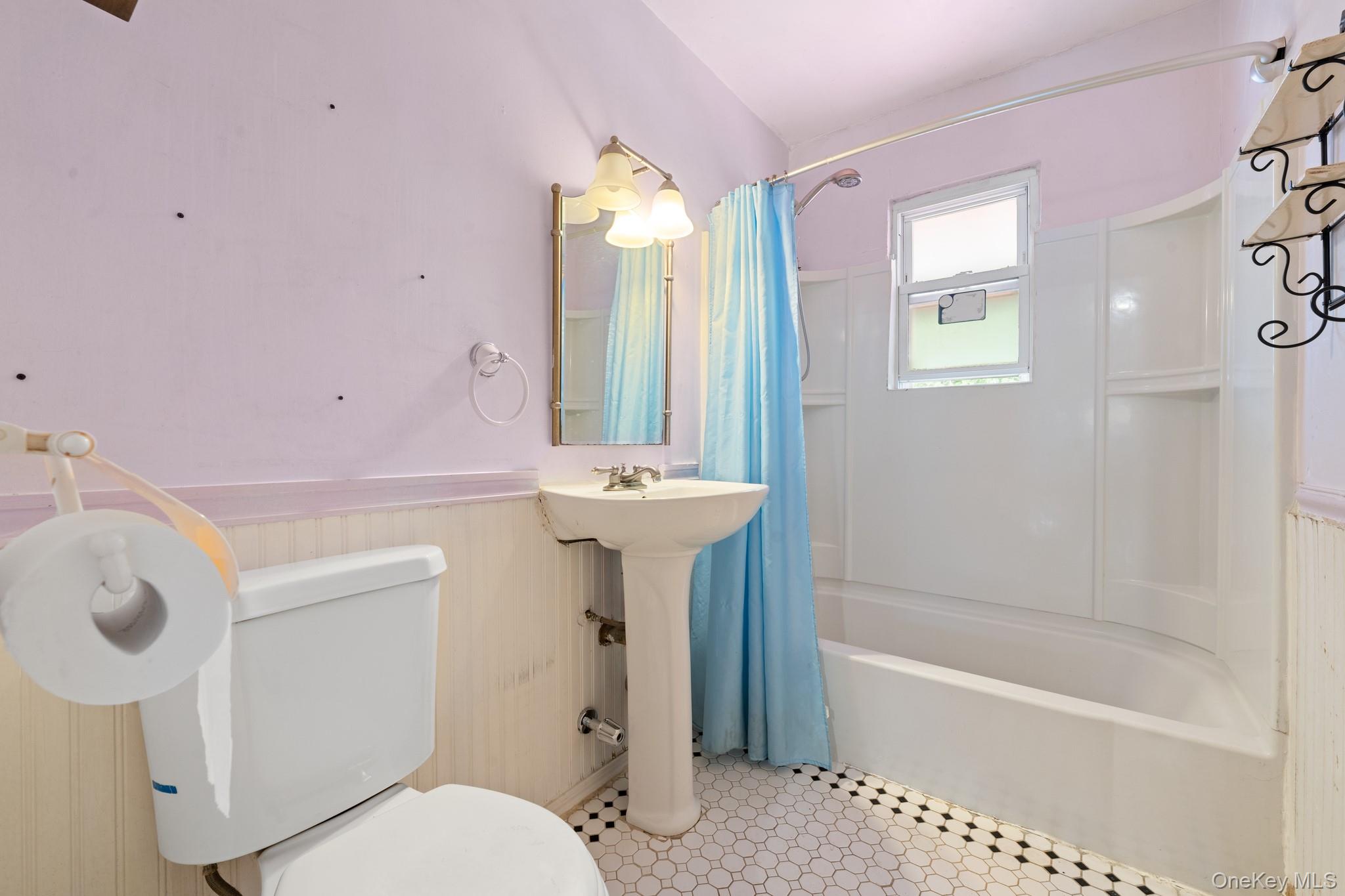 160 Stephens Avenue, Bronx, NY 10473