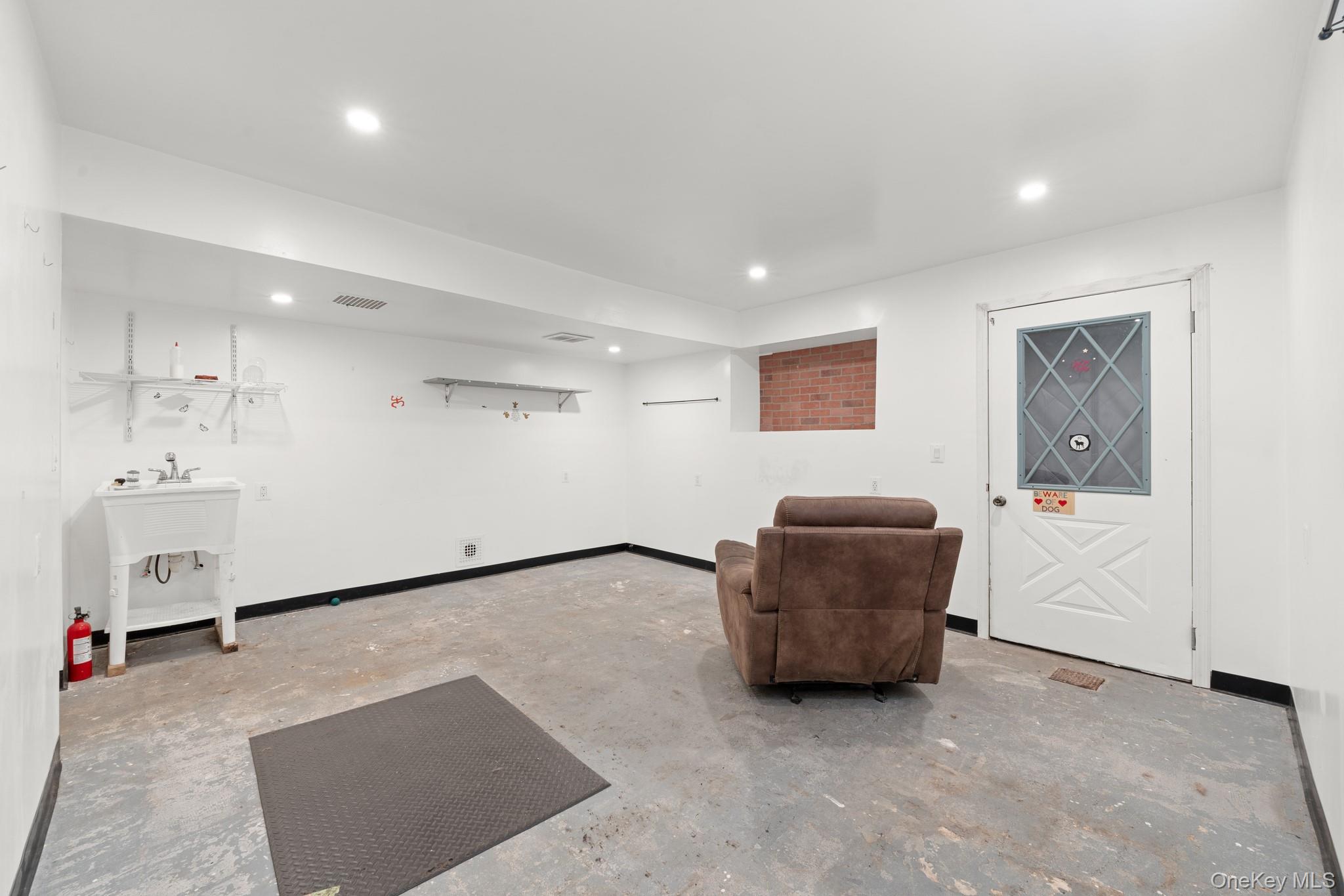 160 Stephens Avenue, Bronx, NY 10473