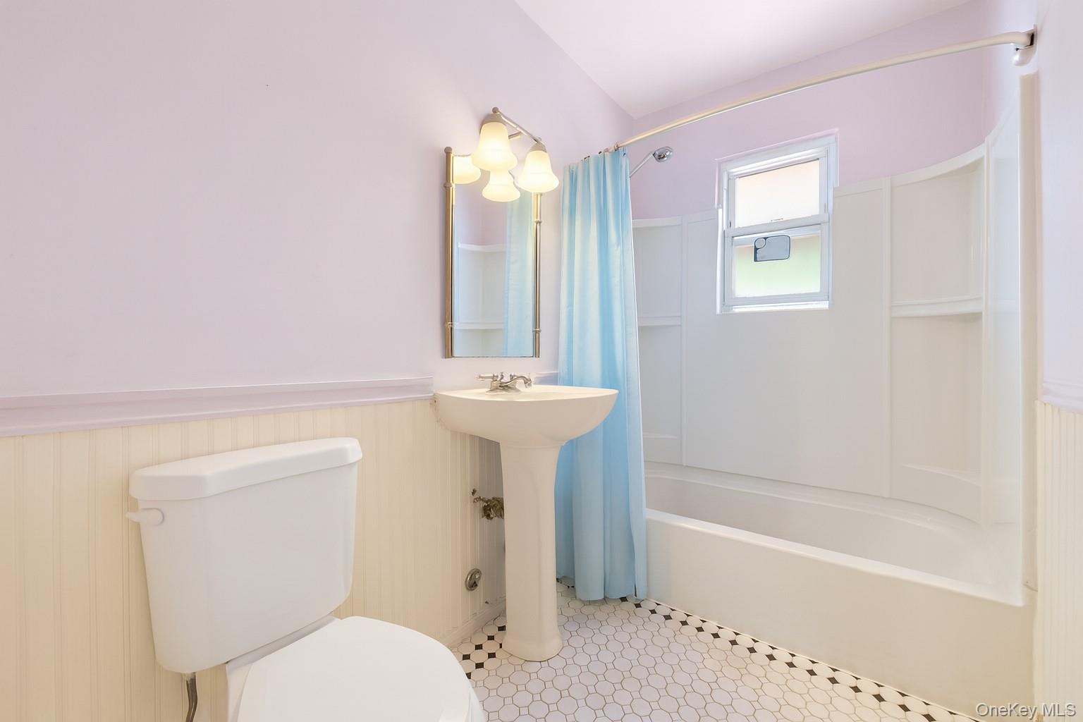 160 Stephens Avenue, Bronx, NY 10473