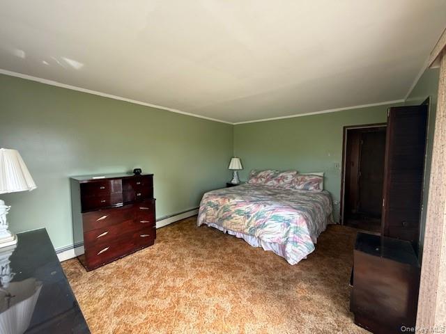 17 Club Lane, Levittown, NY 11756