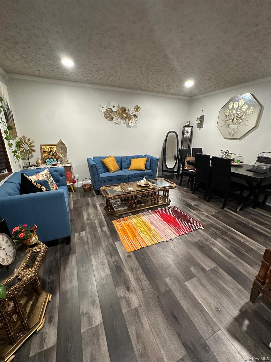 111 Central Avenue, New Hyde Park, NY 11040