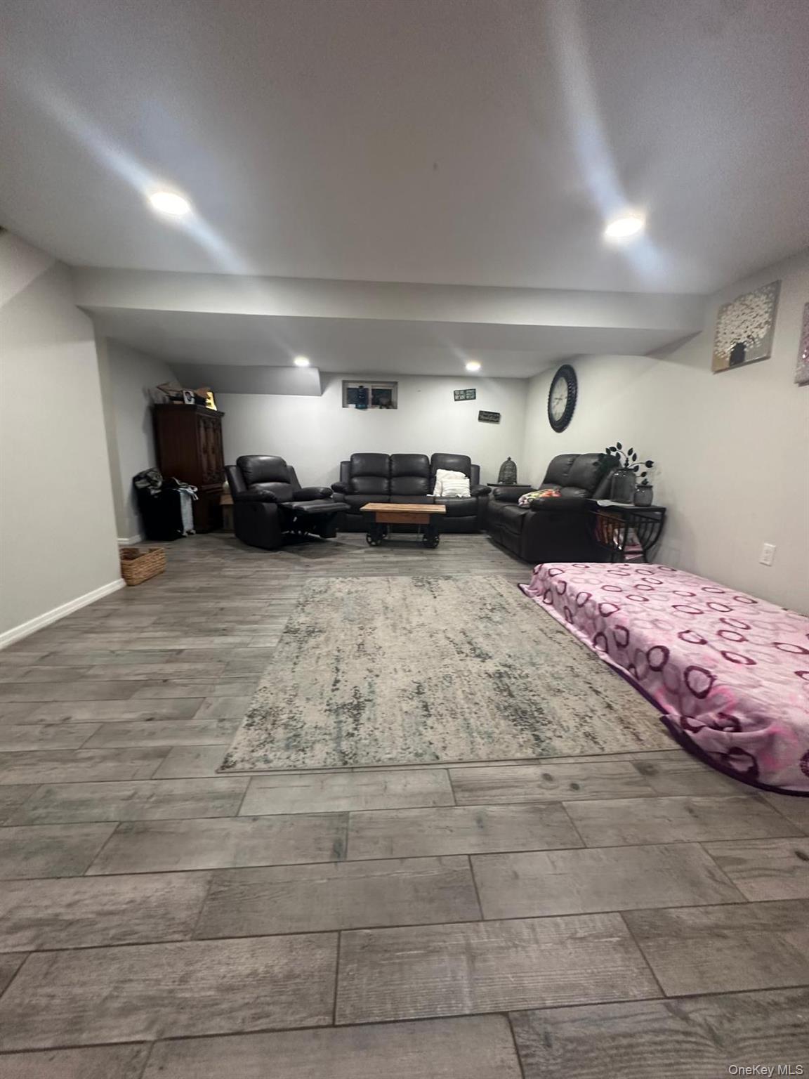 111 Central Avenue, New Hyde Park, NY 11040