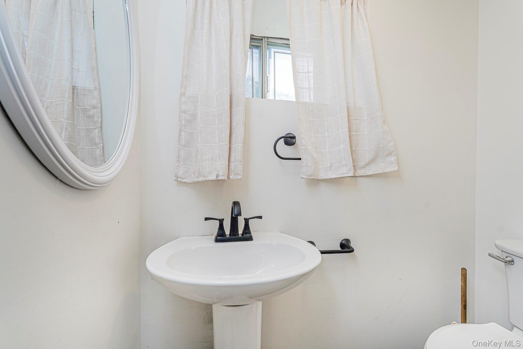 622 Barlow Avenue, Staten Island, NY 10312