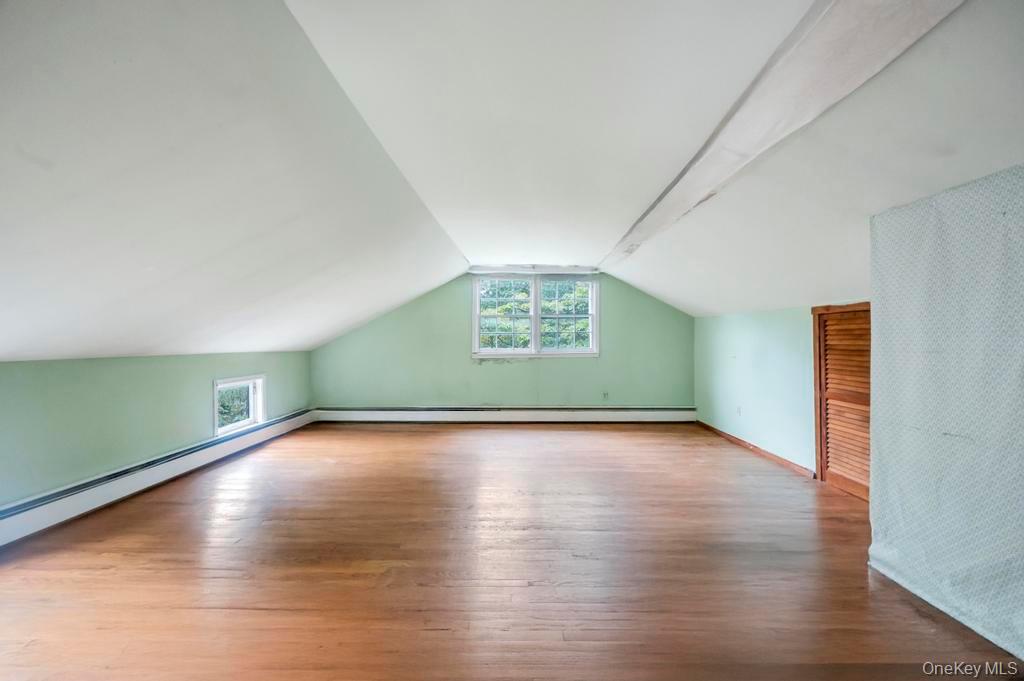 14 Woodvale Avenue, Kings Park, NY 11754