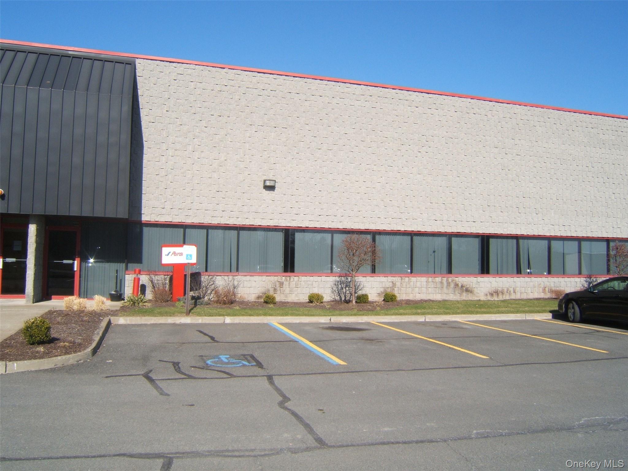900 Corporate Boulevard # RTE17K, Newburgh, NY 12550