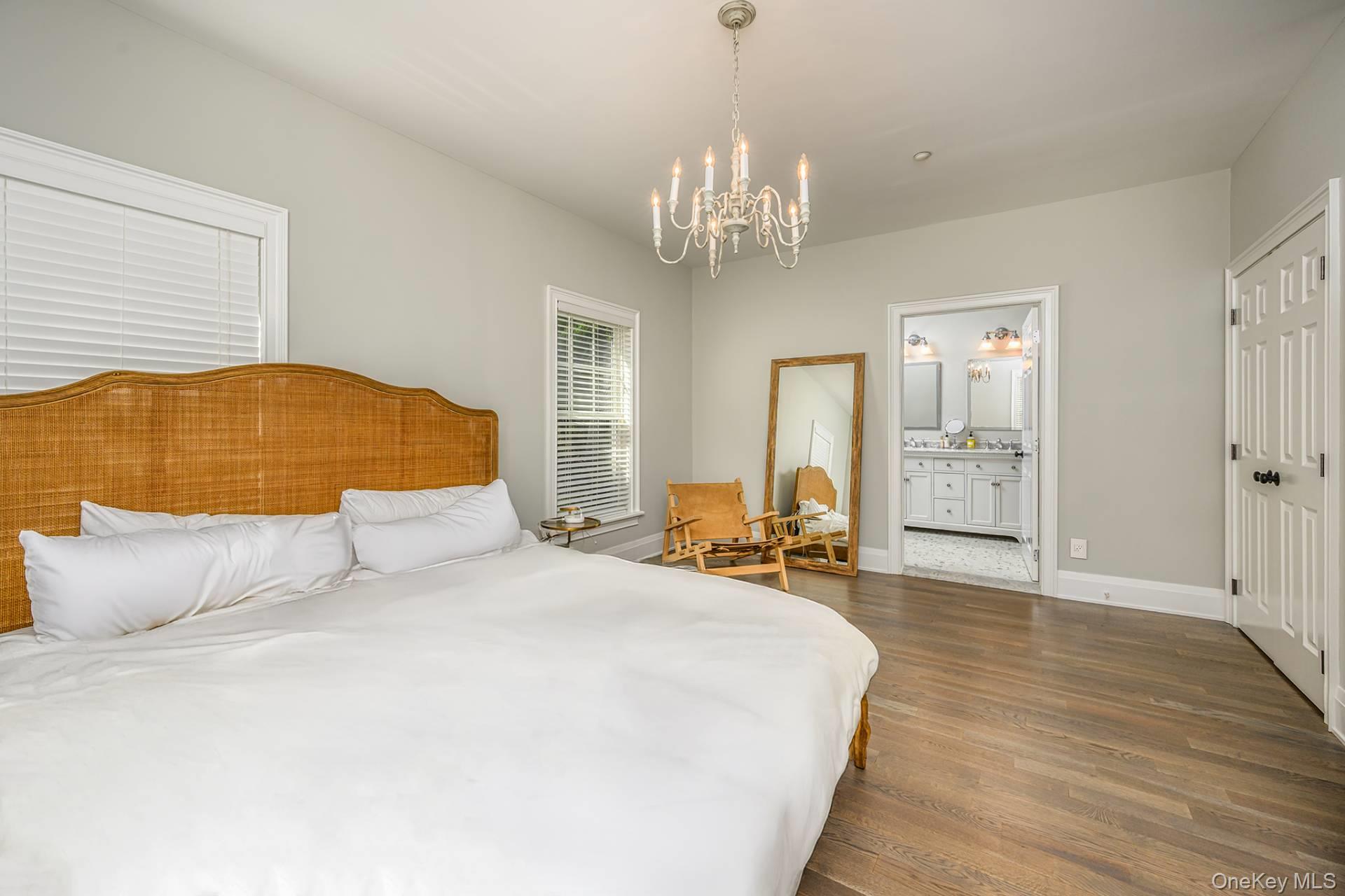 32 Andrew, Southampton, NY 11968