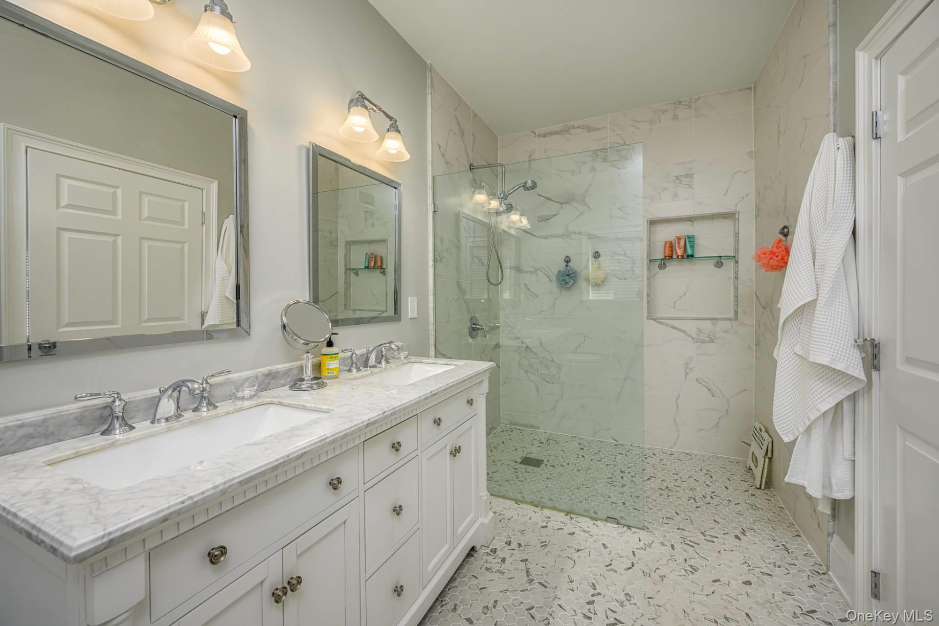 32 Andrew, Southampton, NY 11968