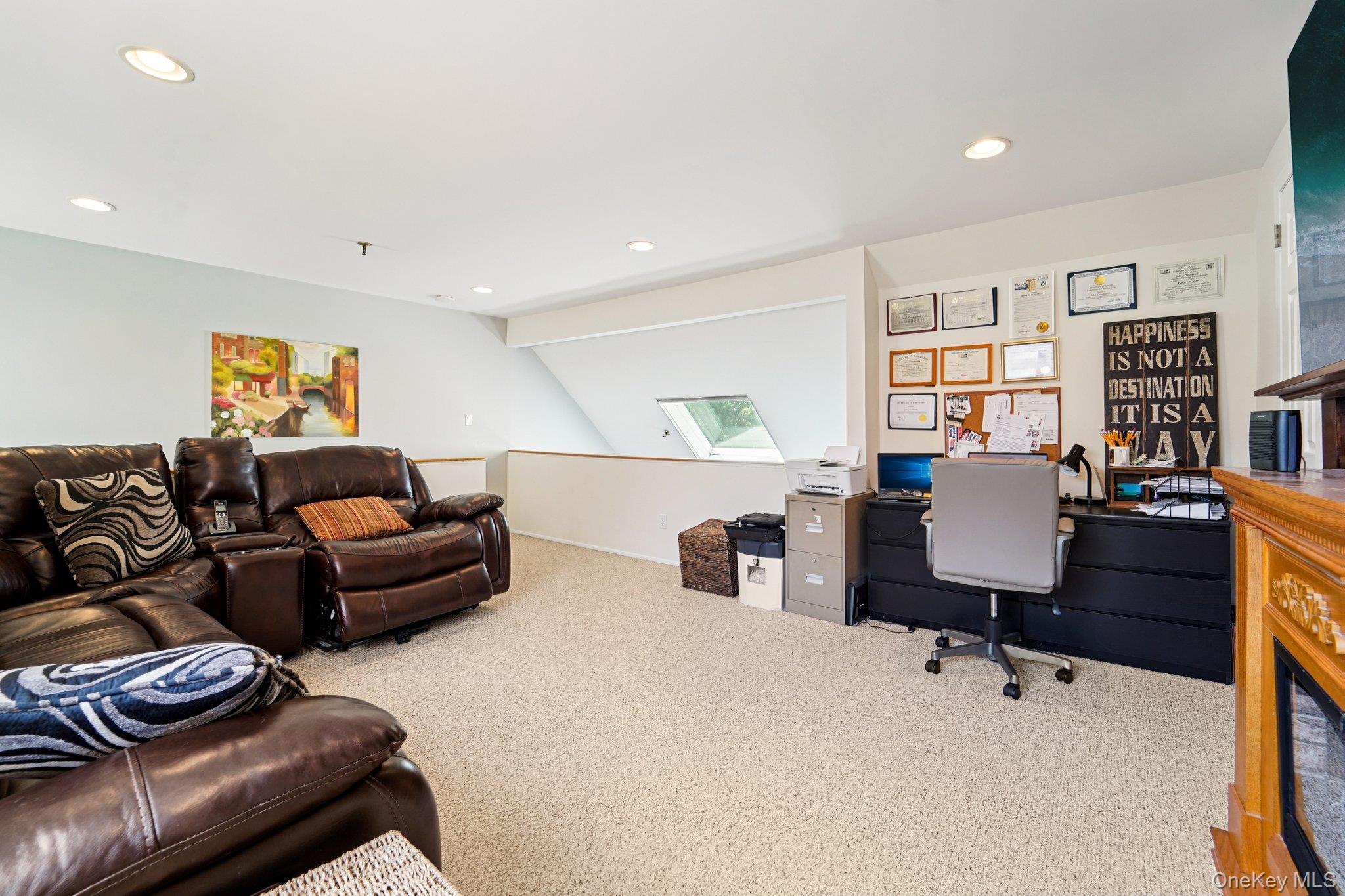 15 Greenridge Avenue # 16, White Plains, NY 10605