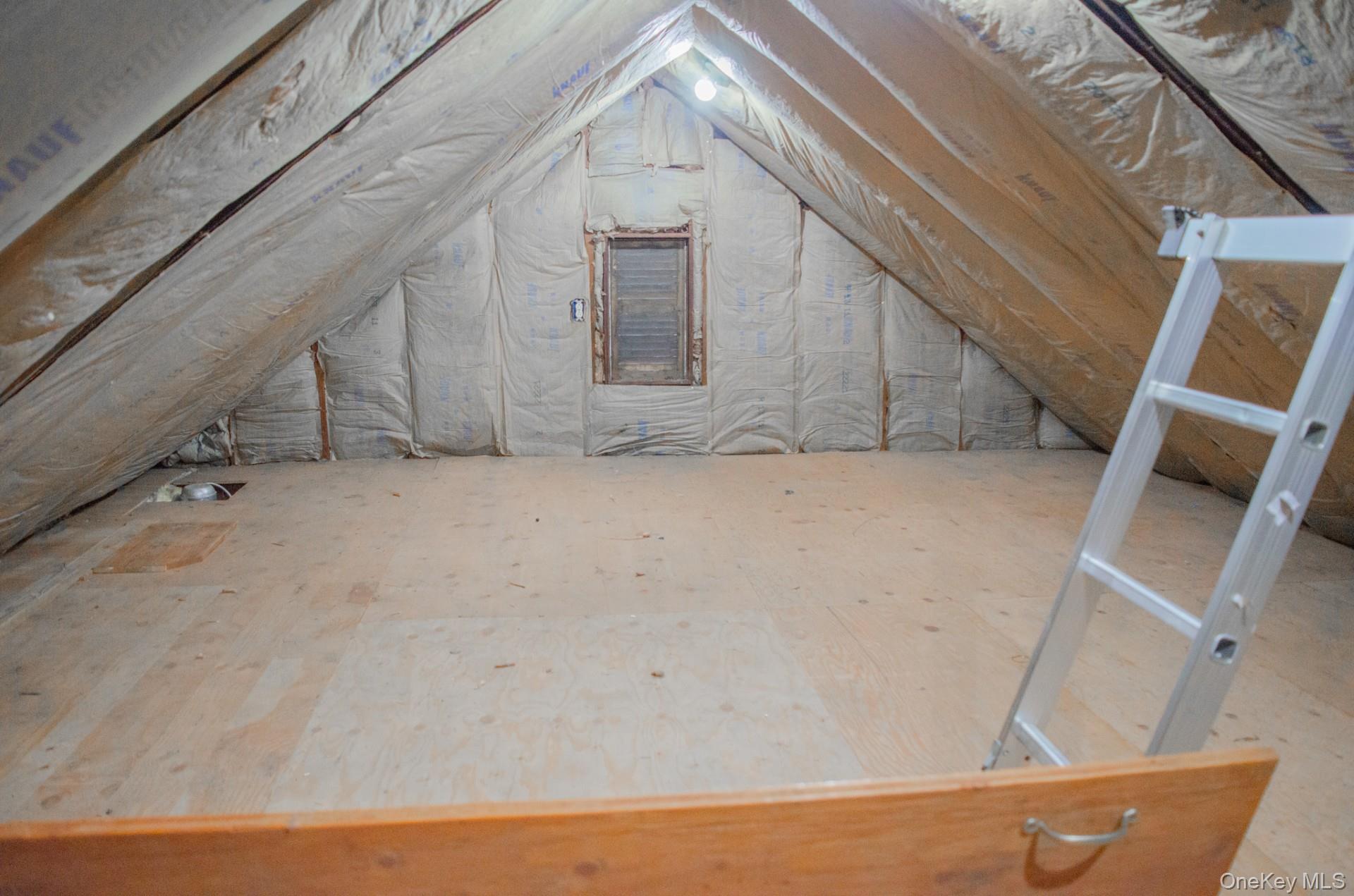 857 Route 32, Rosendale, NY 12486