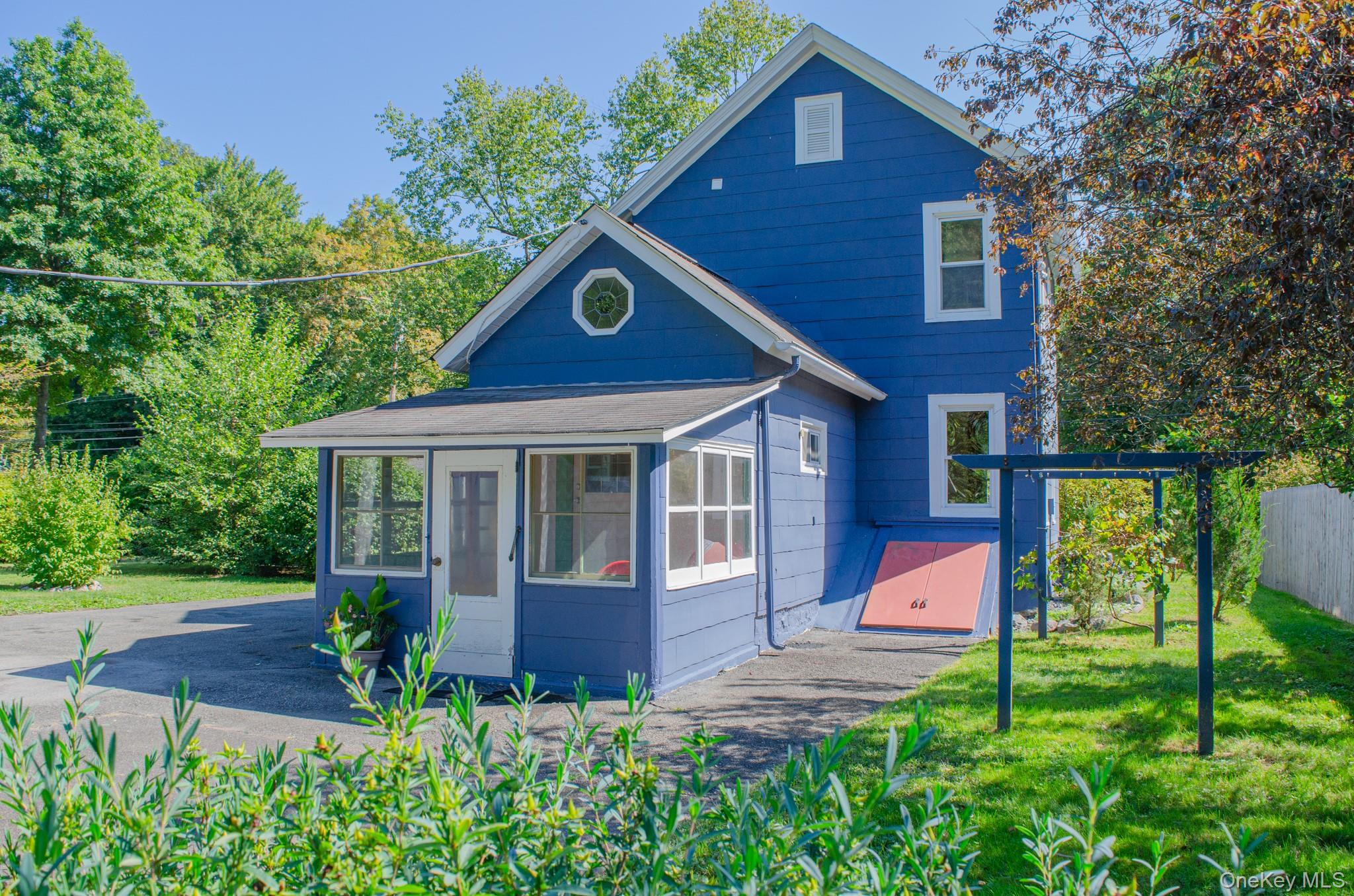 857 Route 32, Rosendale, NY 12486