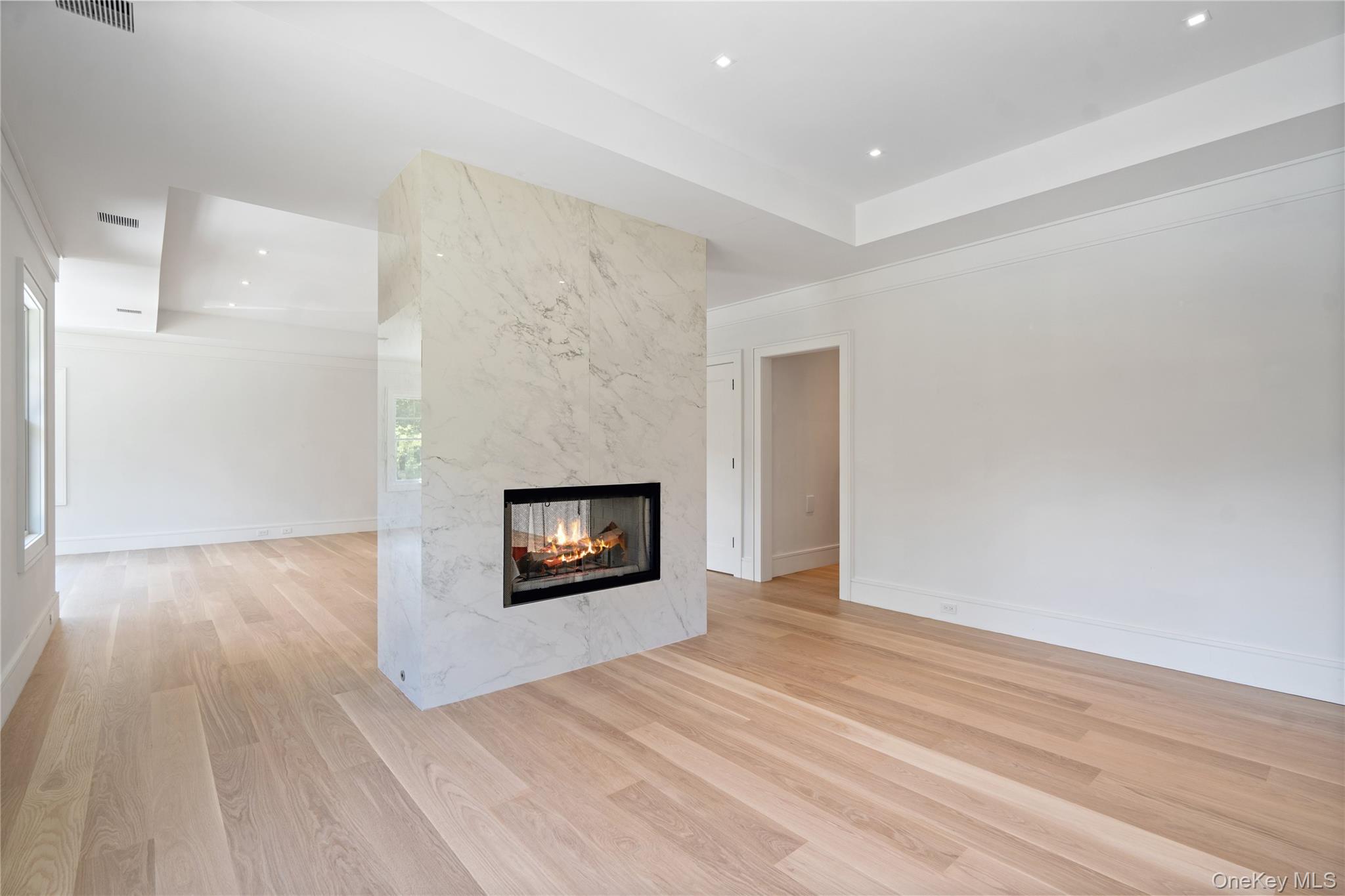 8 Dogwood Hill, Brookville, NY 11545