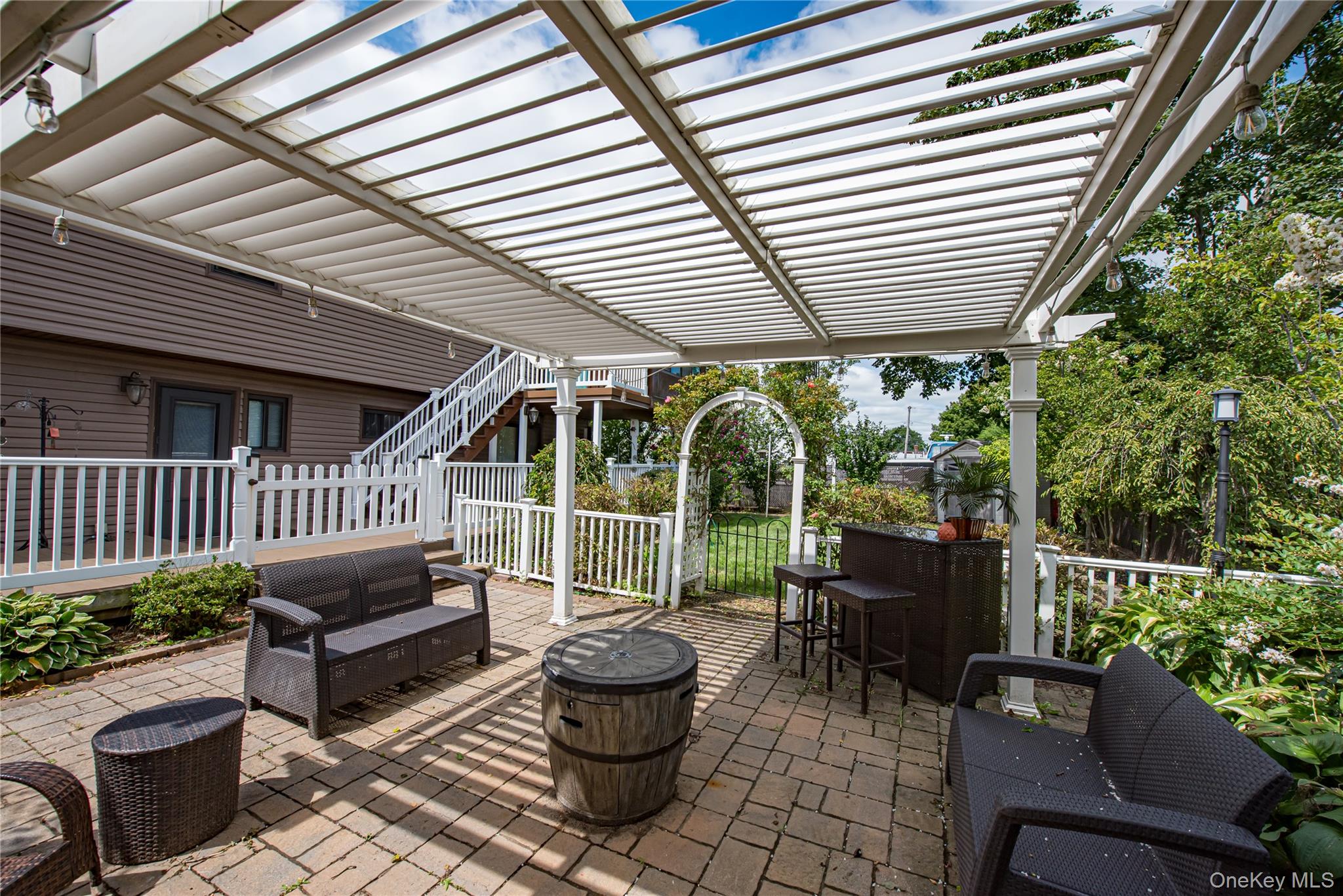 630 Shore Road, Lindenhurst, NY 11757