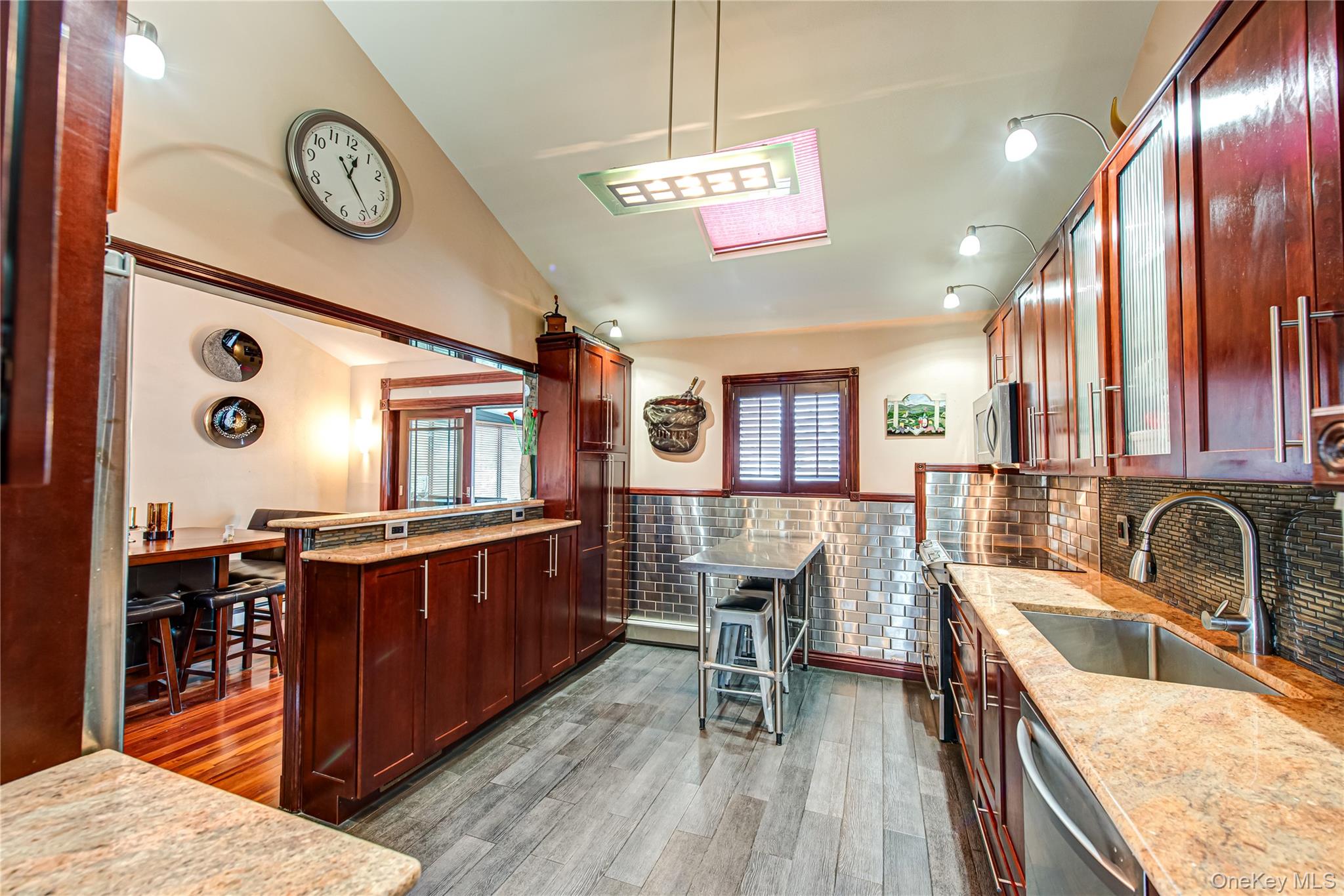 630 Shore Road, Lindenhurst, NY 11757