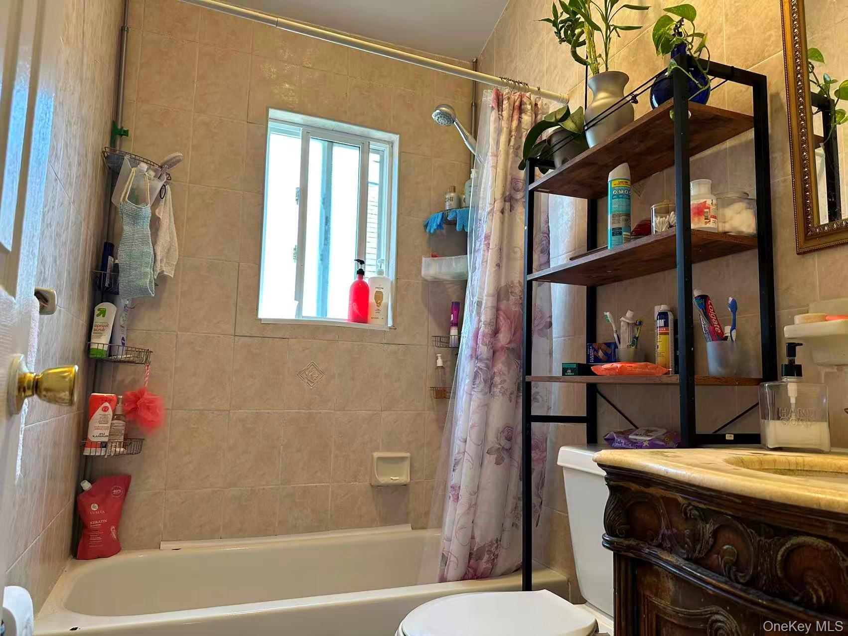 80-29 57th Street, Glendale, NY 11385