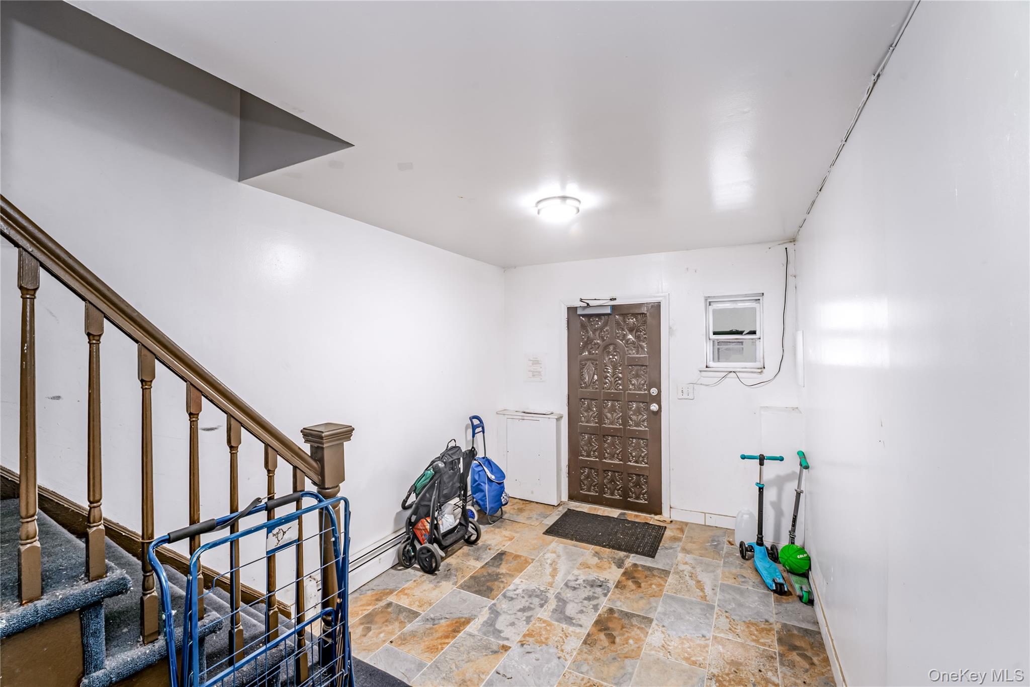 1068 Pugsley Avenue, Bronx, NY 10472