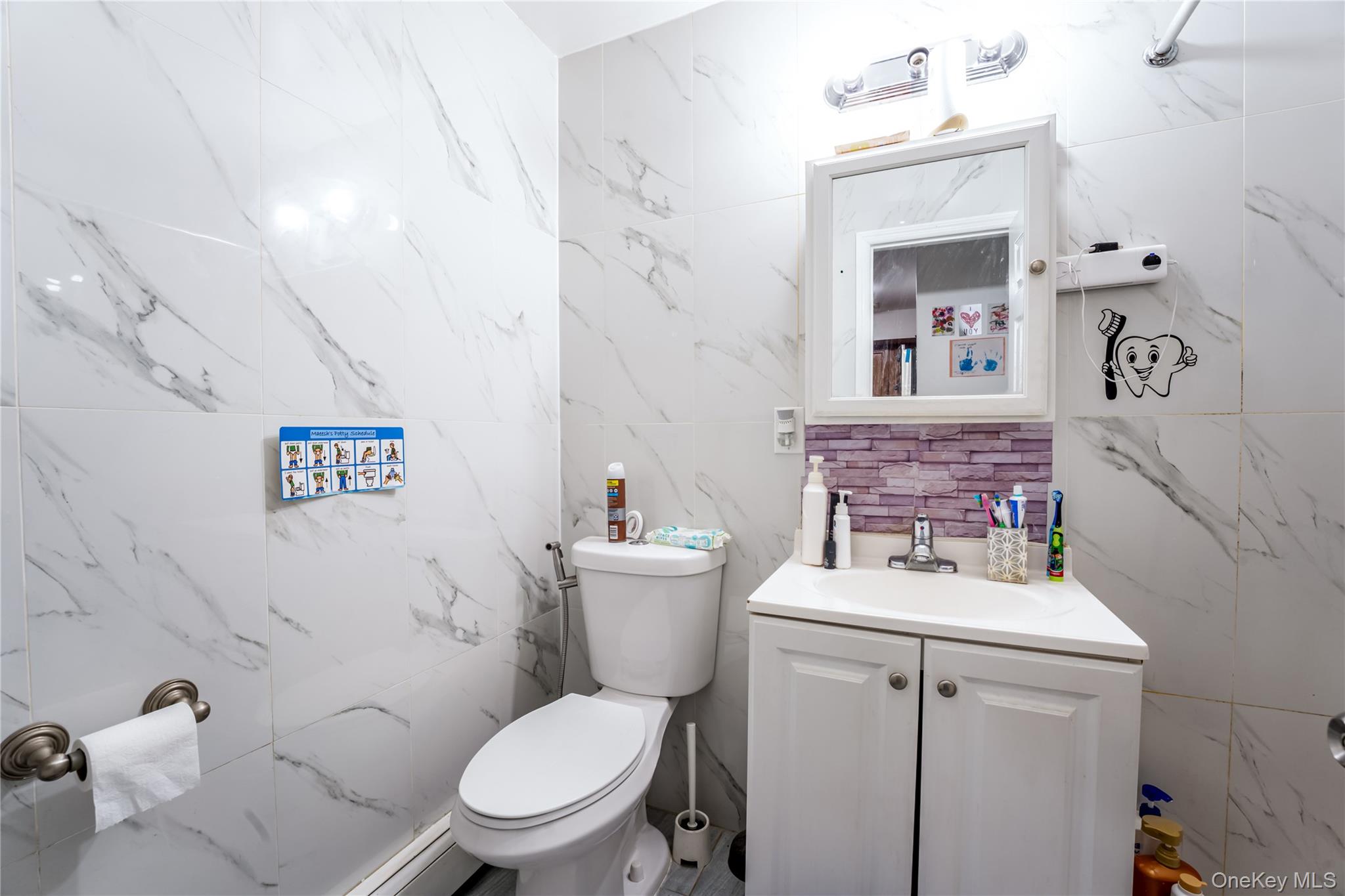 1068 Pugsley Avenue, Bronx, NY 10472