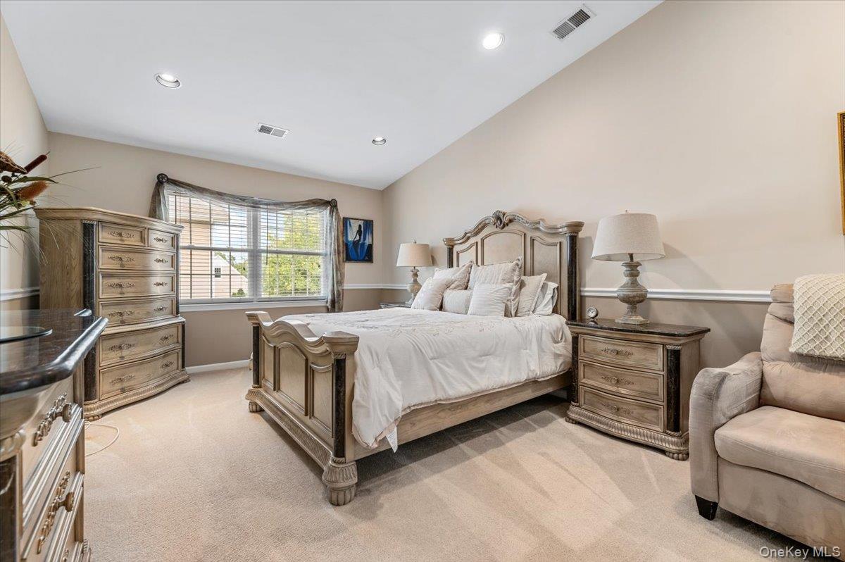 108 Joseph Lane, Dix Hills, NY 11746