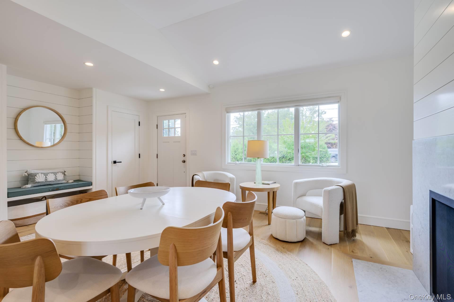 18 Lillian Lane, Southampton, NY 11968