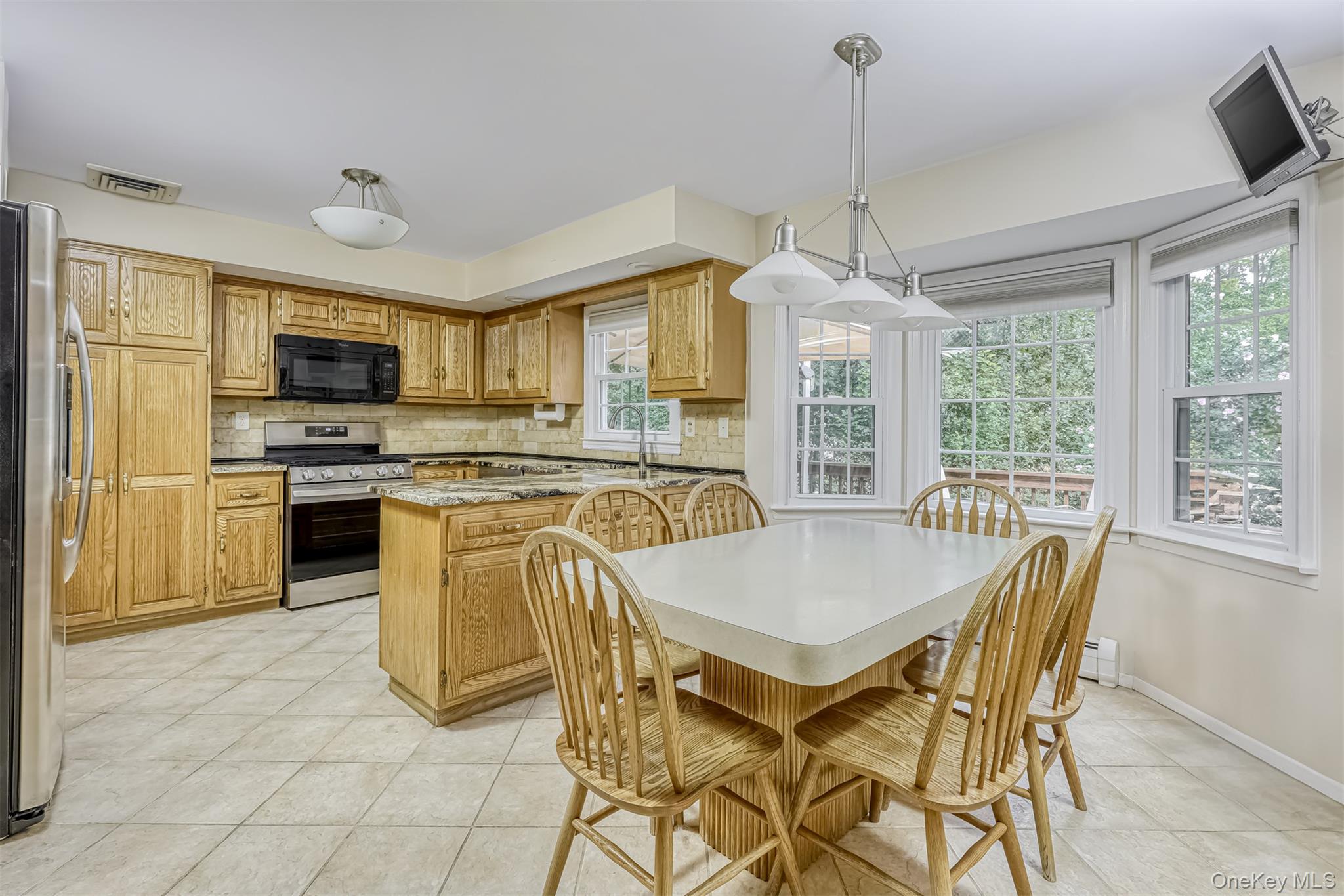 40 Ruth Drive, New City, NY 10956