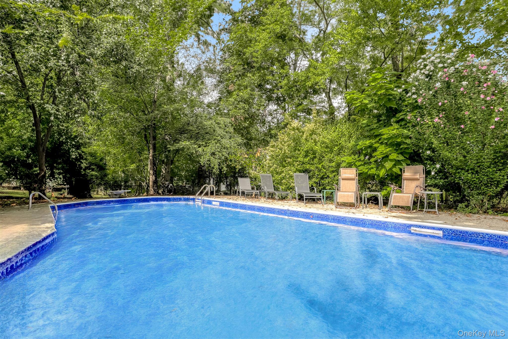 40 Ruth Drive, New City, NY 10956