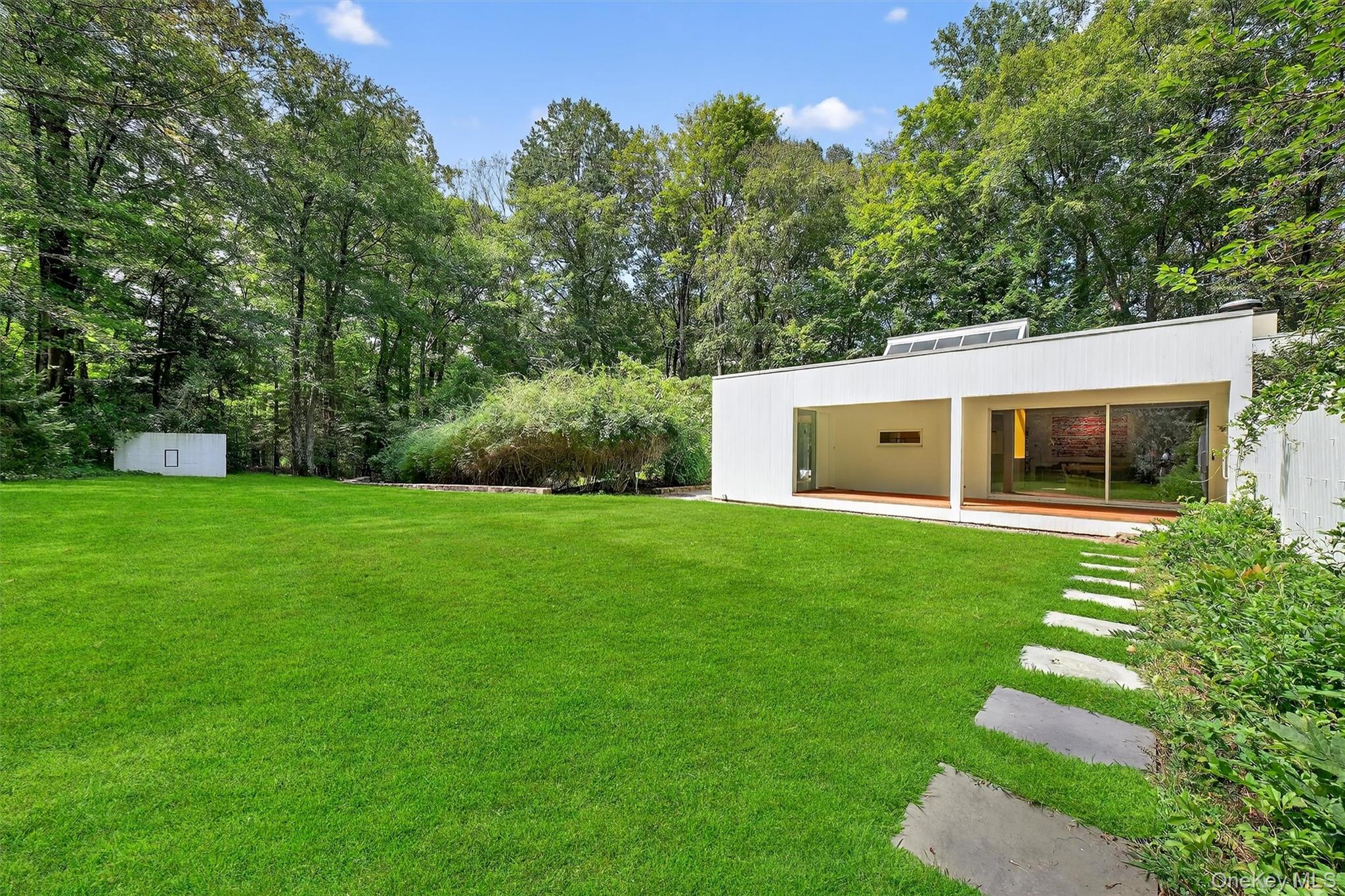 1448 Old Logging Road, Yorktown Heights, NY 10598