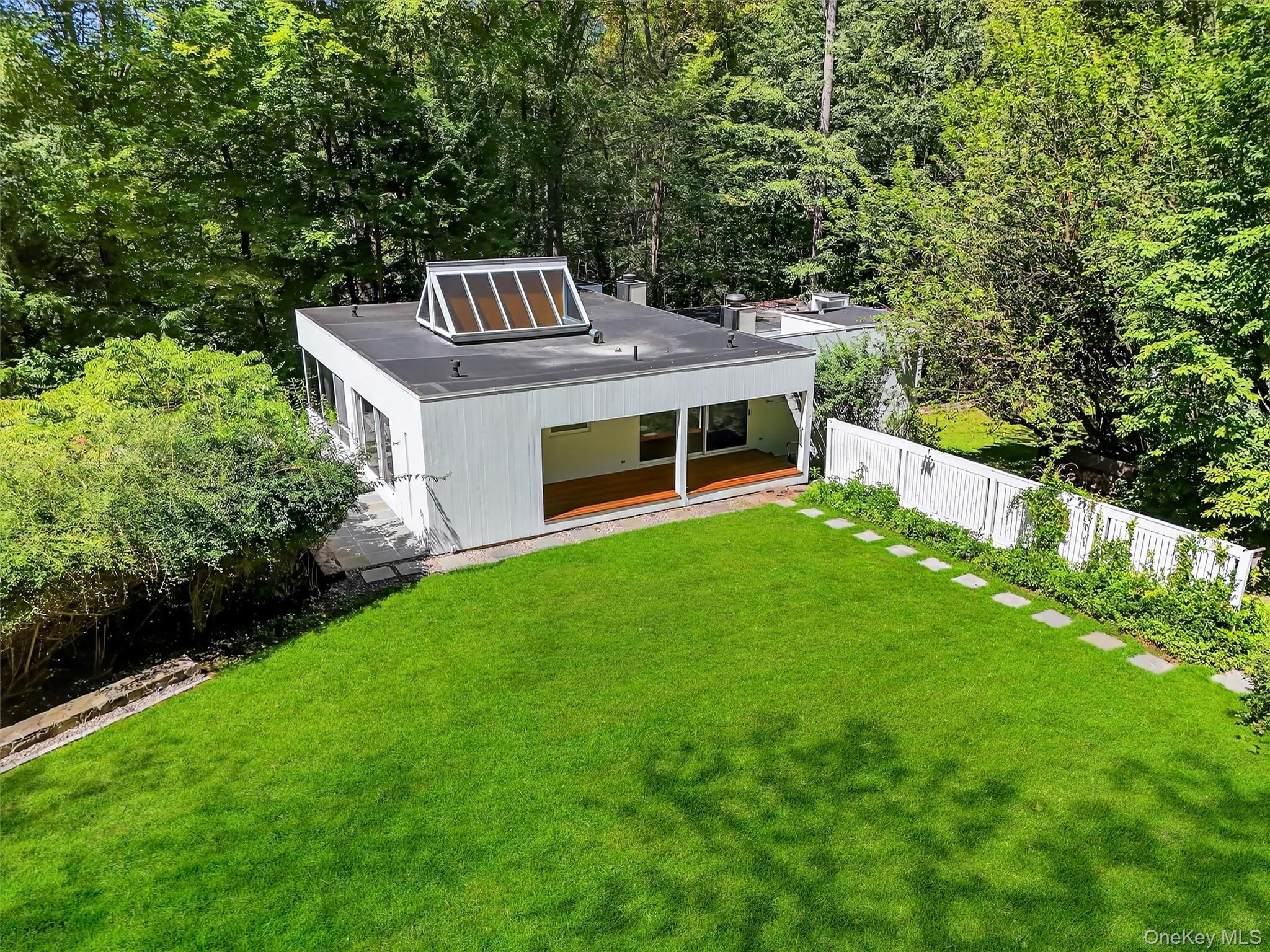 1448 Old Logging Road, Yorktown Heights, NY 10598