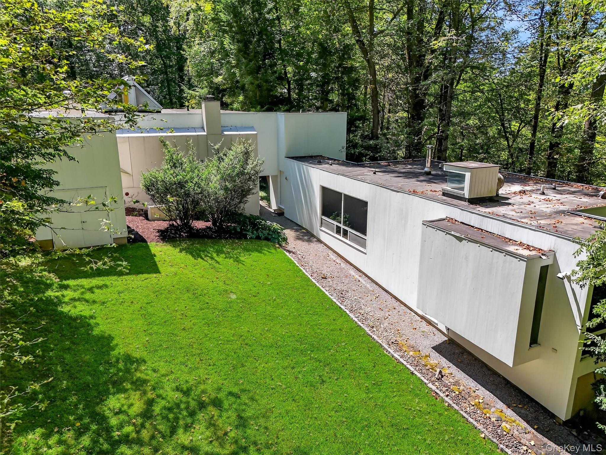 1448 Old Logging Road, Yorktown Heights, NY 10598