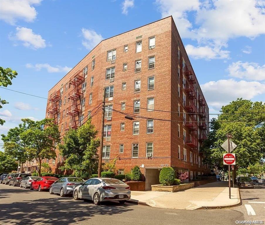 8420 51st Avenue # 2E, Elmhurst, NY 11373