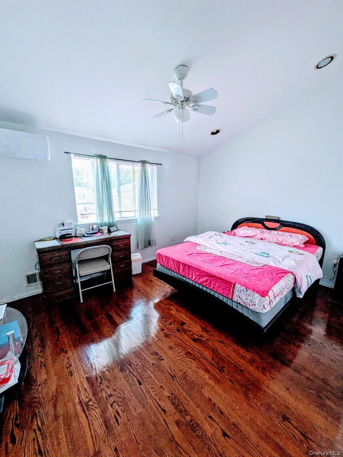 50 Mallard Lane, Staten Island, NY 10309