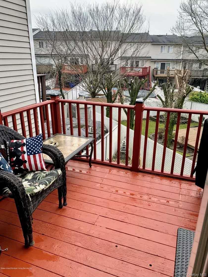 50 Mallard Lane, Staten Island, NY 10309