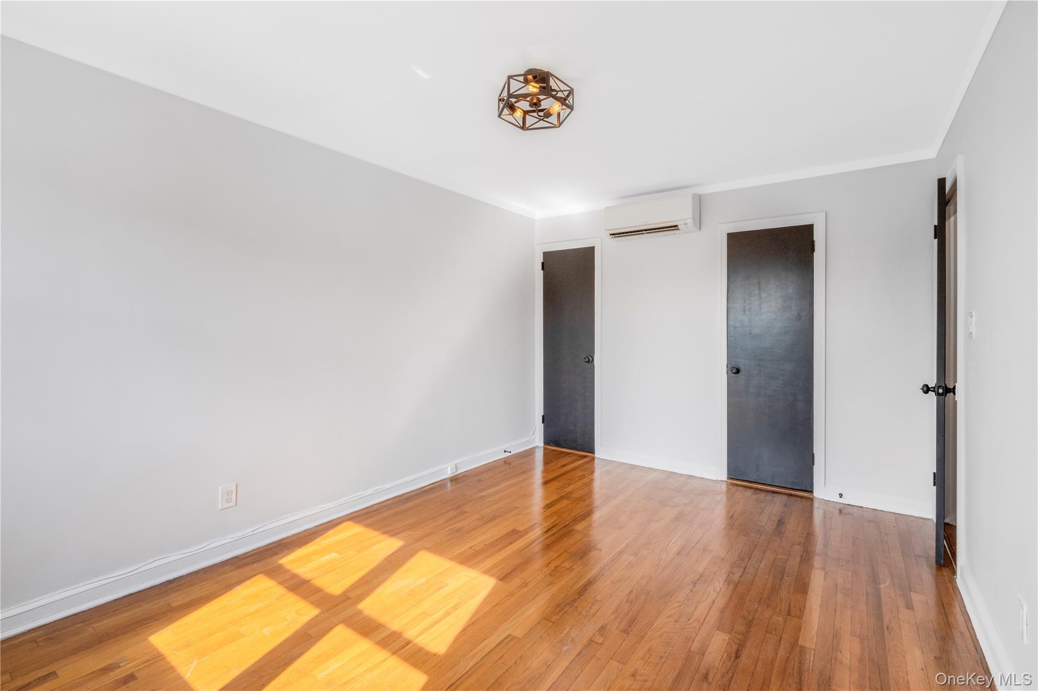 5157 71st Street, Woodside, NY 11377