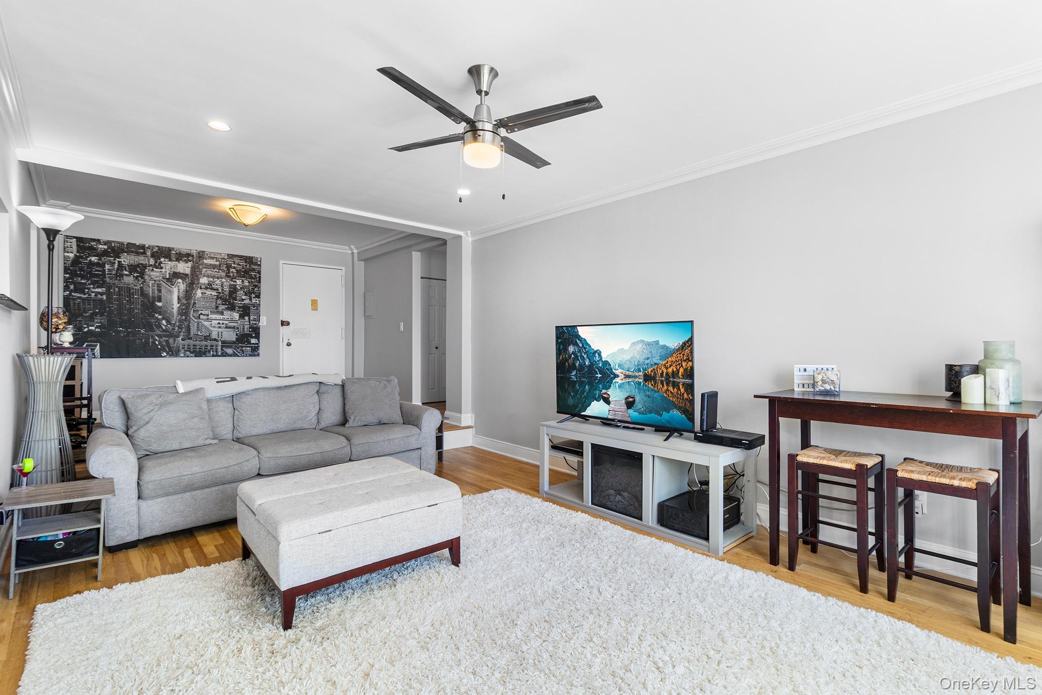 522 Shore Road # 6M, Long Beach, NY 11561