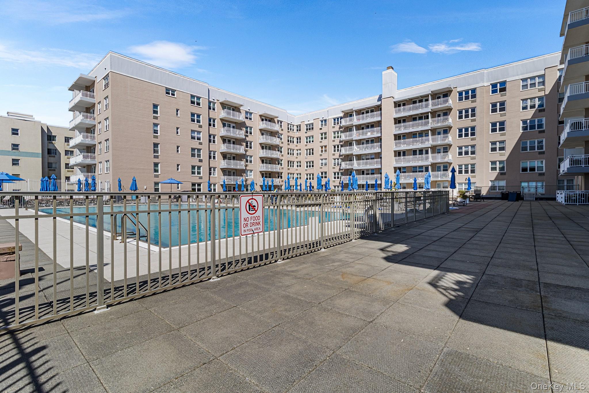 522 Shore Road # 6M, Long Beach, NY 11561