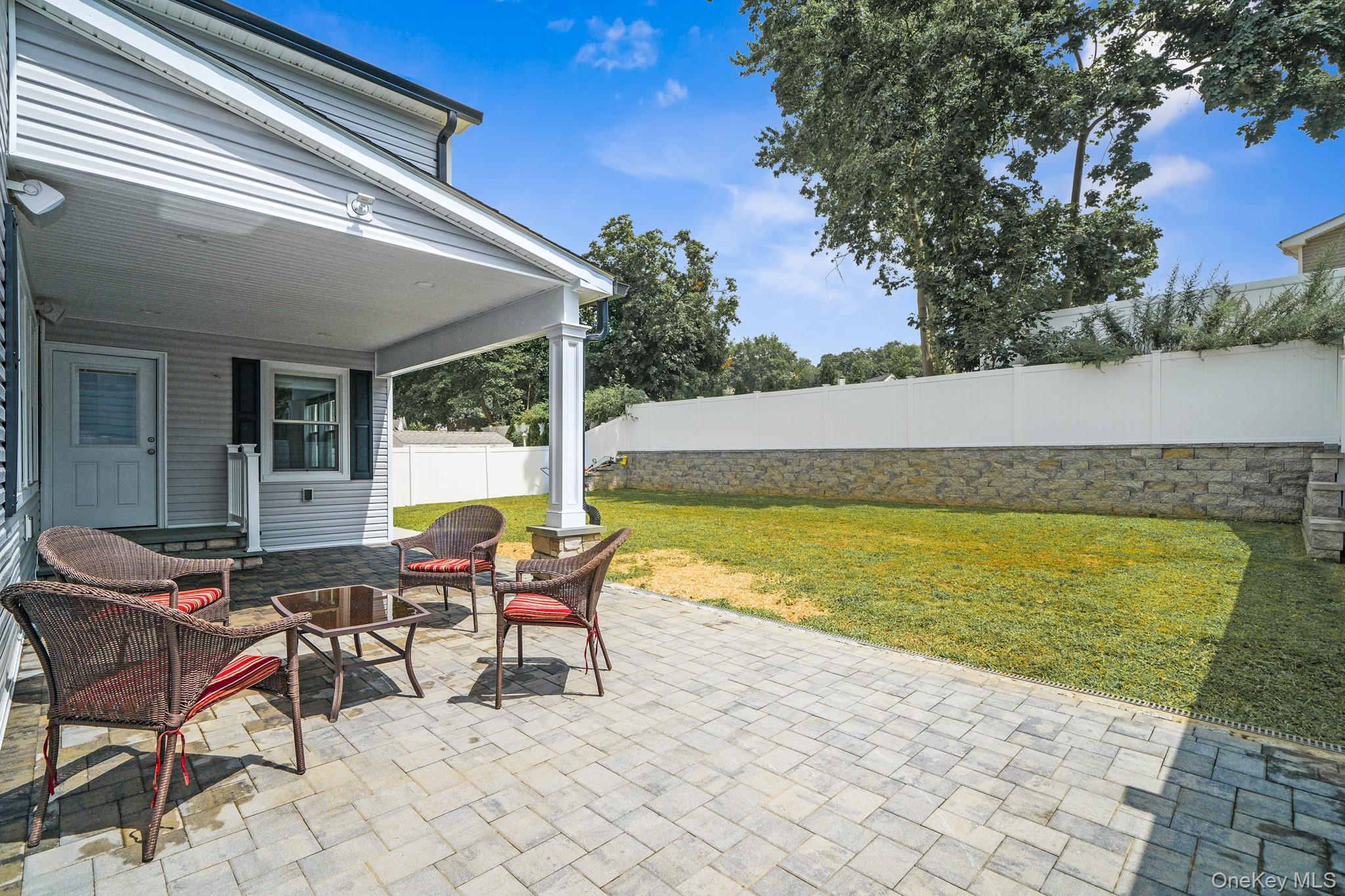 54 Hazelton Road, Yonkers, NY 10710