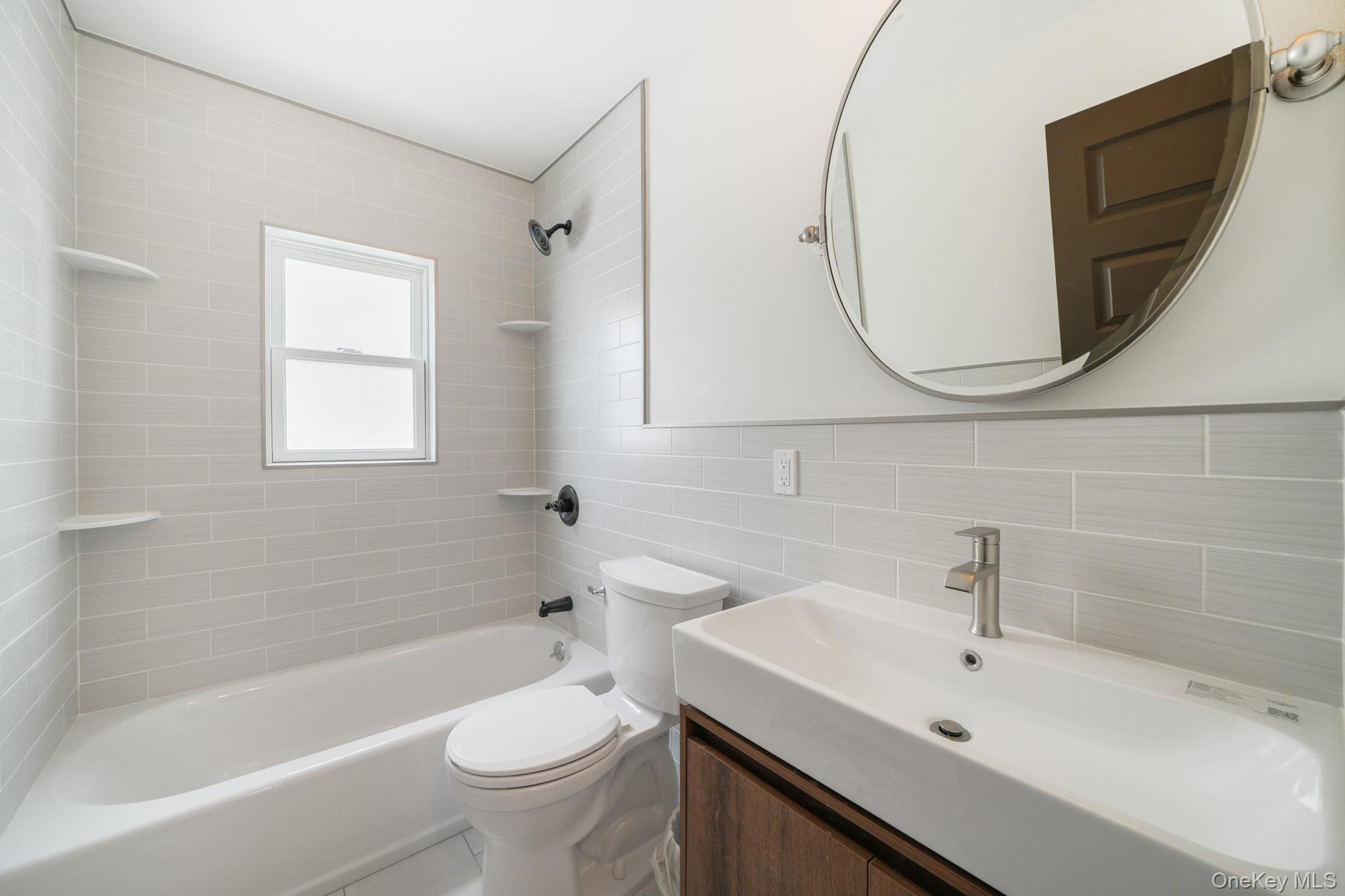 54 Hazelton Road, Yonkers, NY 10710