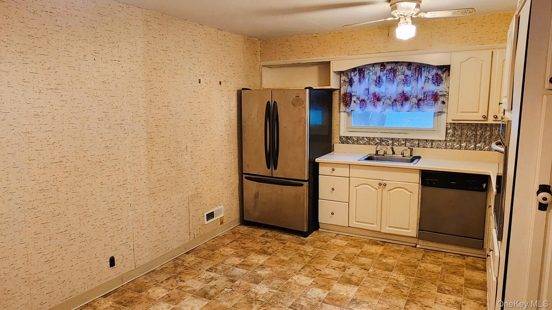 32 Bloomer Road, Brewster, NY 10509