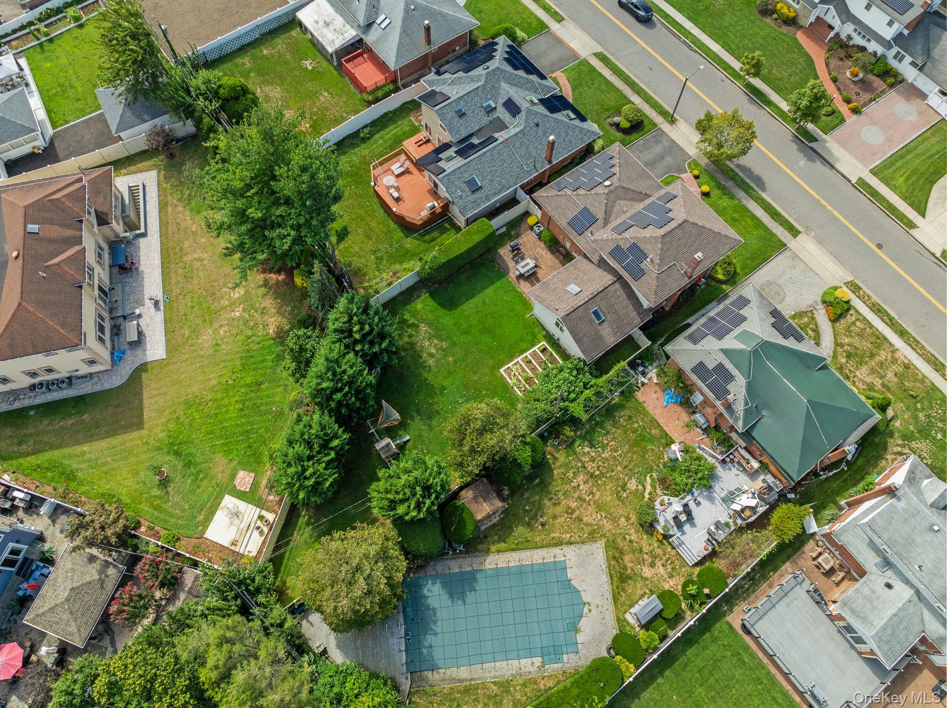 114 Seaman Road, Jericho, NY 11753