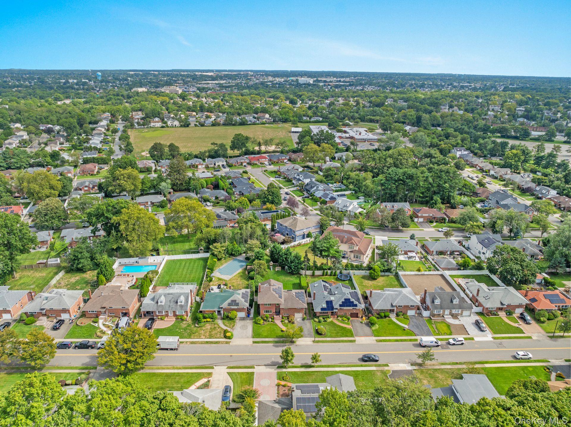 114 Seaman Road, Jericho, NY 11753