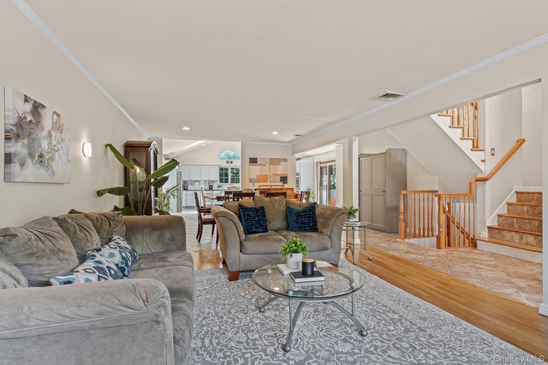 114 Seaman Road, Jericho, NY 11753