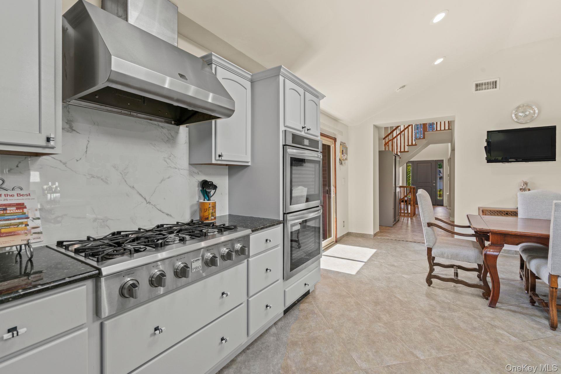 114 Seaman Road, Jericho, NY 11753