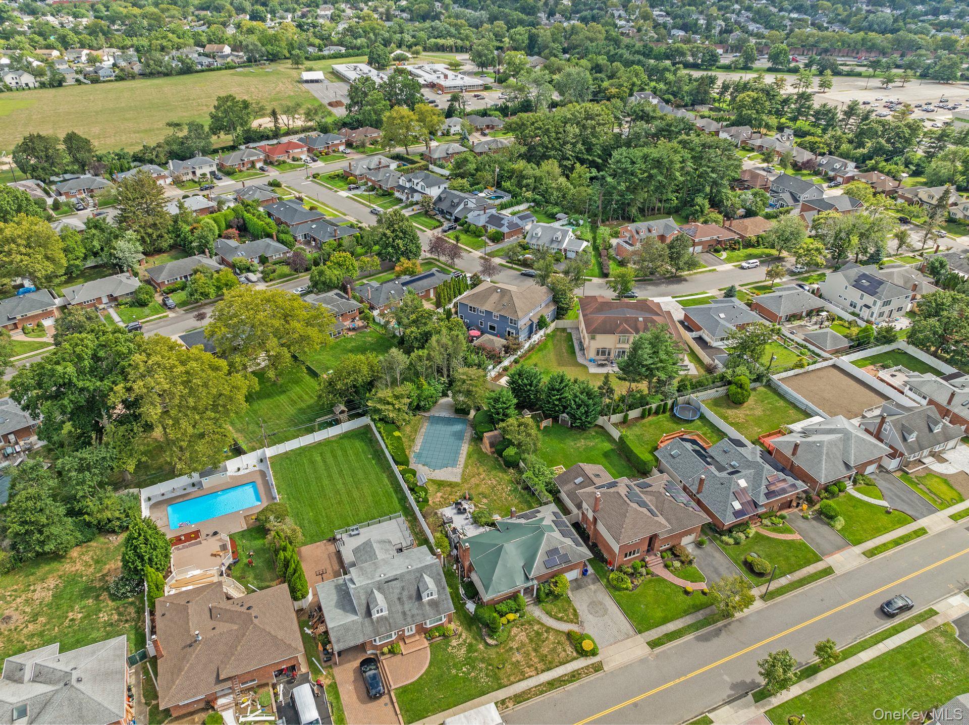 114 Seaman Road, Jericho, NY 11753