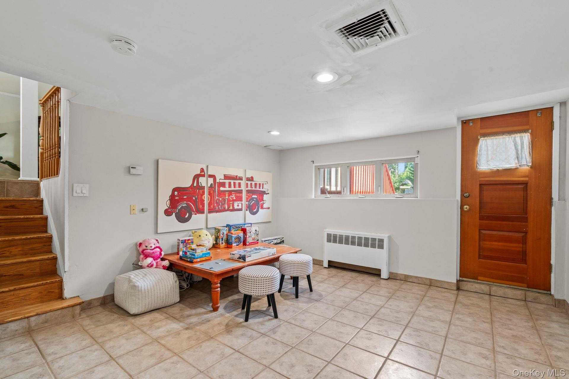 114 Seaman Road, Jericho, NY 11753