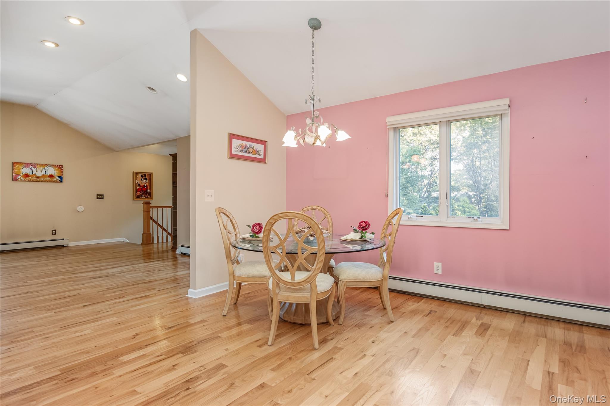 1340 Spur Drive S, Islip, NY 11751