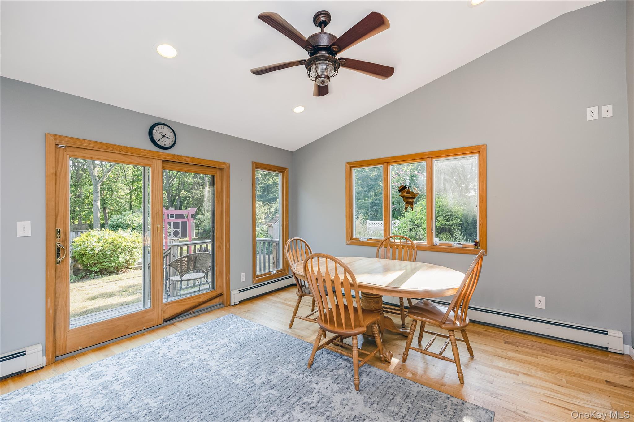 1340 Spur Drive S, Islip, NY 11751