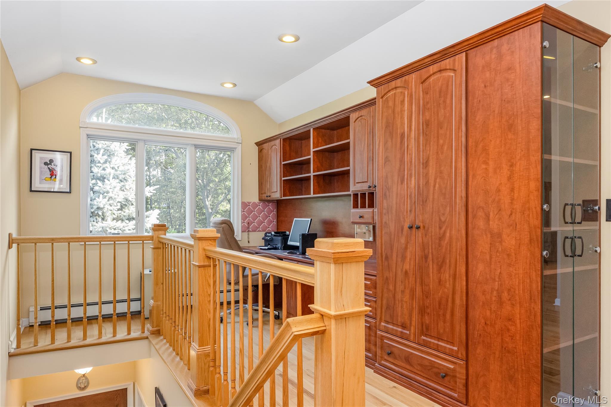 1340 Spur Drive S, Islip, NY 11751