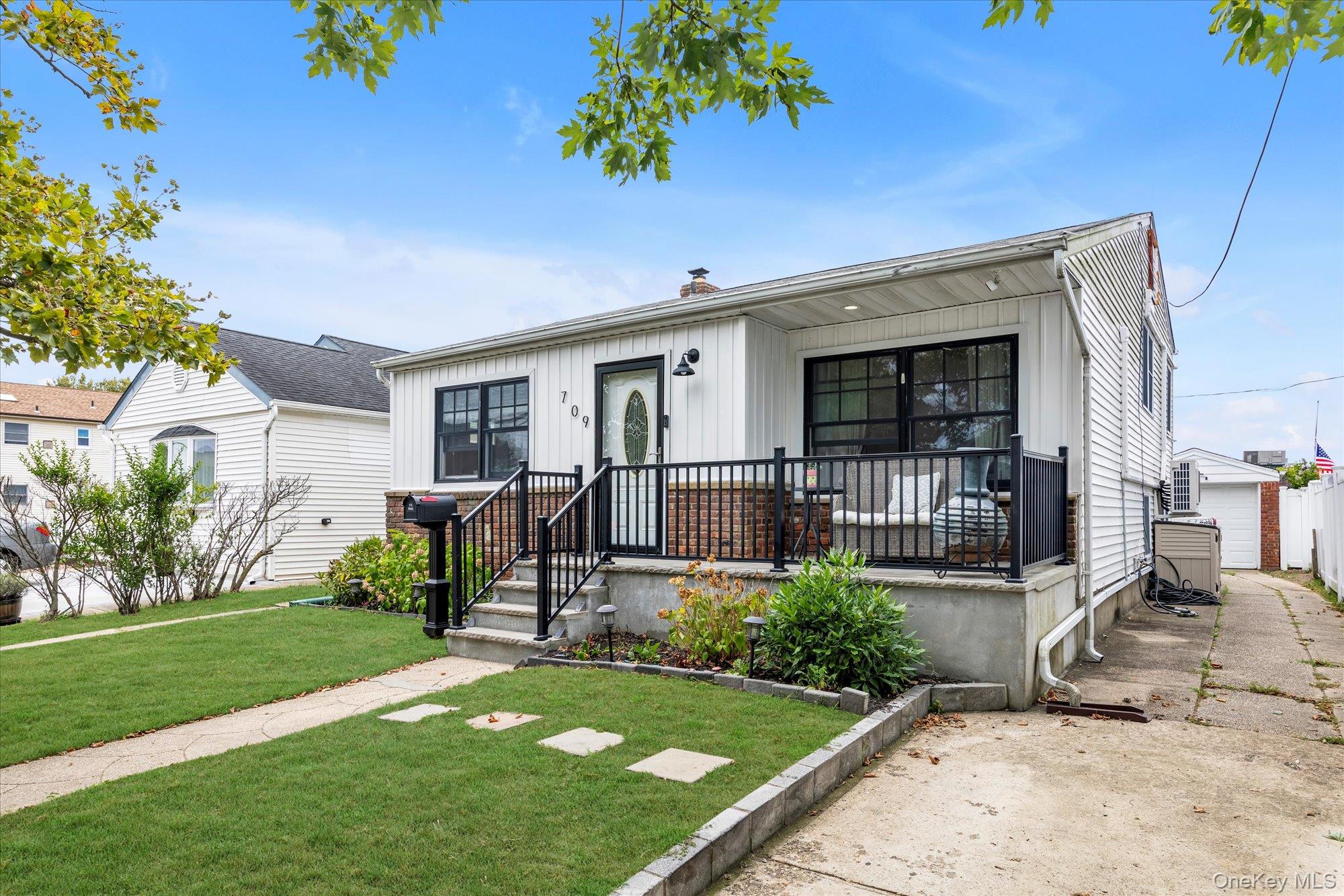 709 Monroe Boulevard, Long Beach, NY 11561